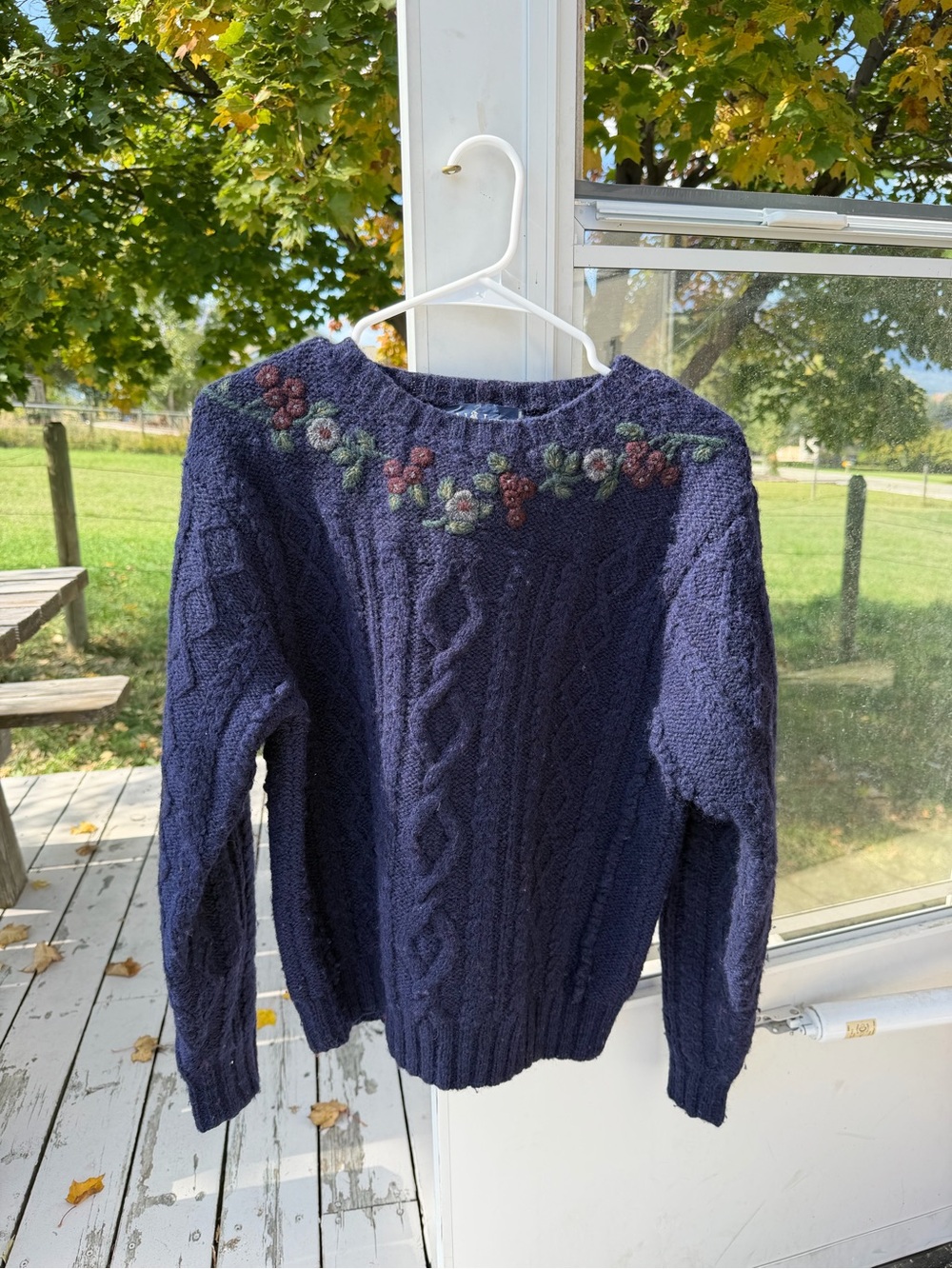 Ralph Lauren Vintage Hand Knit Floral Embroidered Wool Sweater